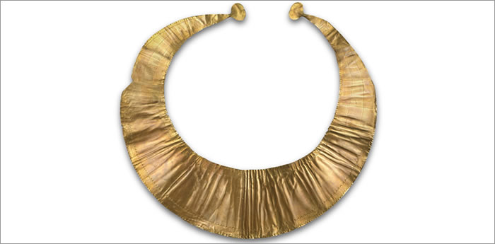 新月金片（Lunula）