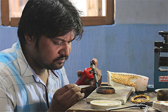 India’s jewellery market has millions of skilled artisans.